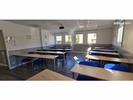 local 123 m² clermont-l'hérault