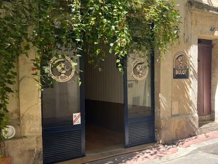 local commercial montpellier ecusson st roch