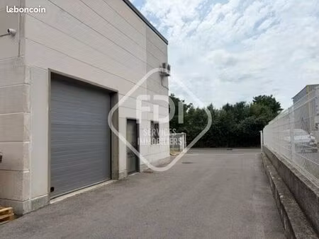 local commercial 170 m² vendargues