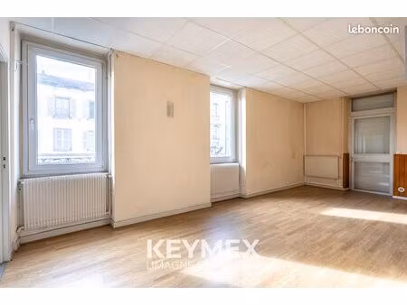 maison 7 pièces 136 m²