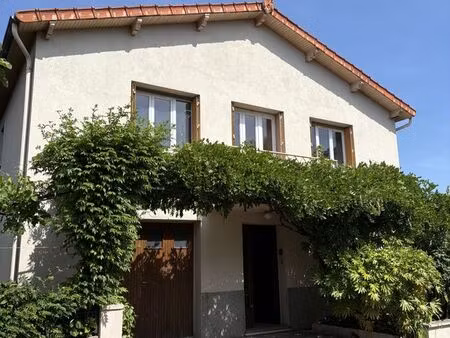 maison 7 pièces 166 m²