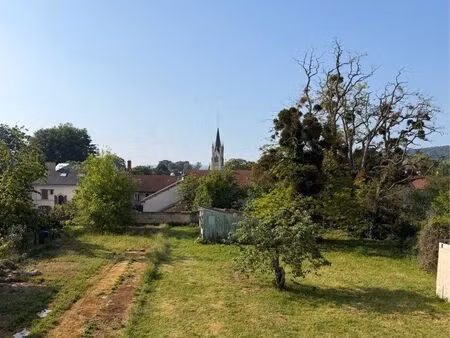 terrain exceptionnel centre gueux