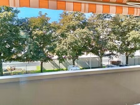 appartement 3 pièces 87 m²