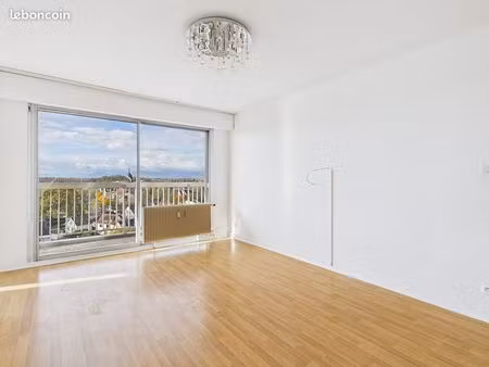 appartement 4 pièces 90 m²
