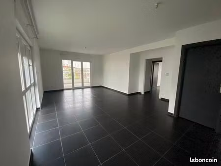 appartement 3 pièces 74 m²