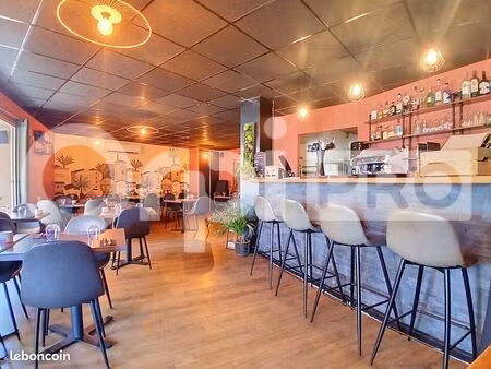 fonds de commerce restaurant  pizzeria 130 m²