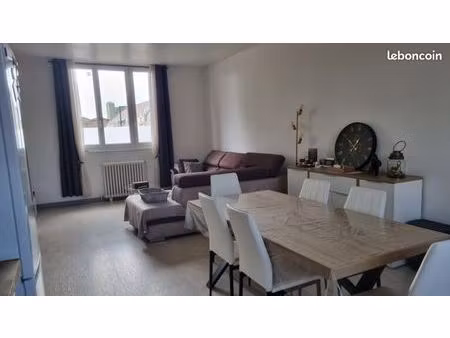 logement 75 m2 avec 2 chambres