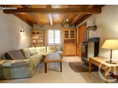 maison 2 pièces 61 m²