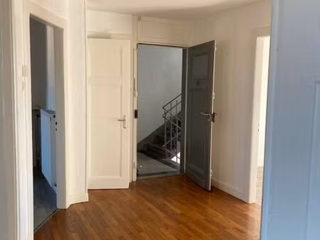 f3 vue dégagée quartier calme