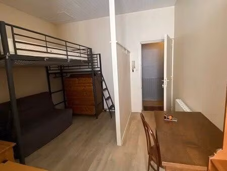 studio 1 pièce 16 m²