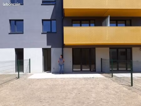 t2 42 m² + jardin 60 m² + terrasse + parking – strasbourg