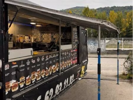 ◊ à vendre – food truck avec emplacement premium à saint-martin-d'hères (38)