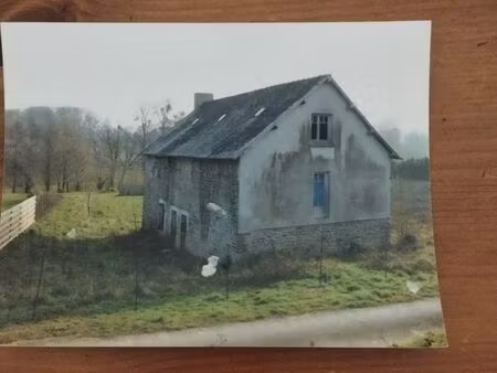 a vendre maison de campagne situé en normandie a restauré entièrement . ( si vous n'êtes p