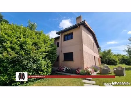 villa 200 m² saint-caprais-de-bordeaux