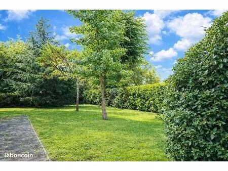 appartement 4 pièces 104 m²