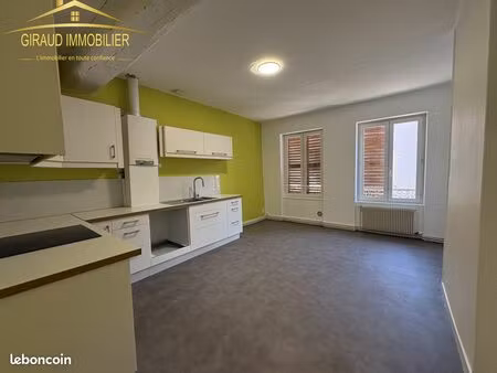 appartement 2 pièces 61 m²