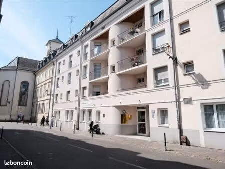 f2 41 m2 résidence seniors cuisine équipée