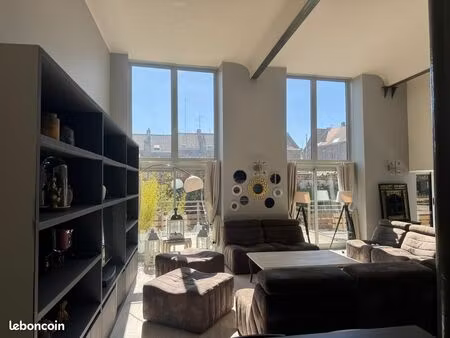 loft 4 pièces 154 m²