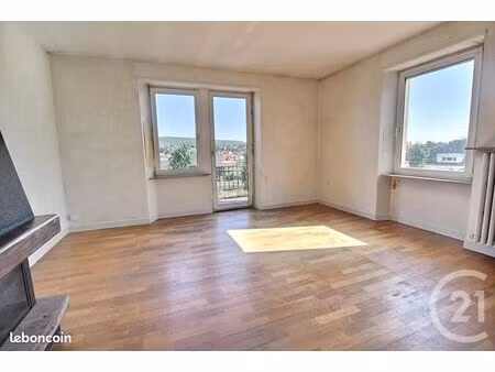 appartement 5 pièces 126 m²