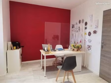 bureau à louer dans cabinet paramédical