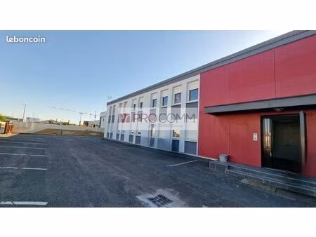 local d'activité 2 350 m²