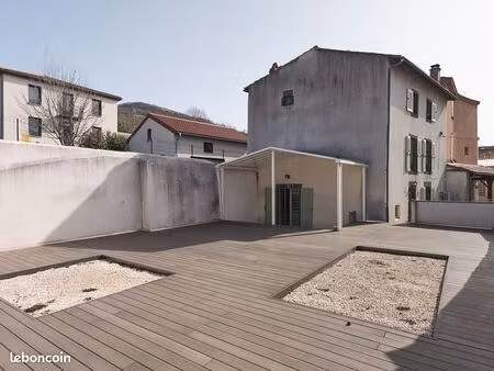 grande maison de caractère