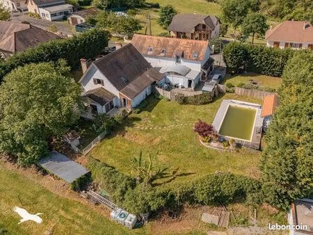 maison 10 pièces 327 m²