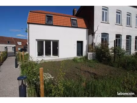 maison 4 pièces 99 m²
