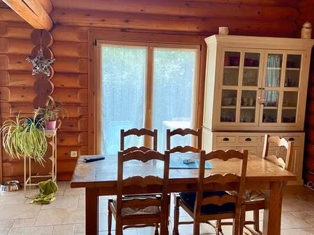 très belle maison en rondins 85 m2
