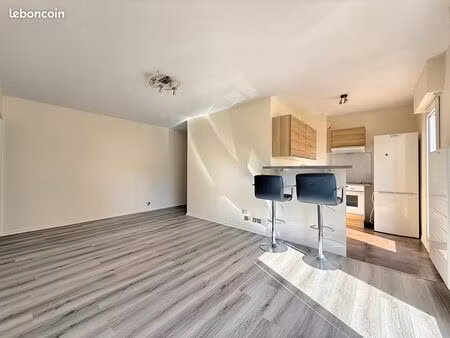 appartement 2 pièces 49 m²