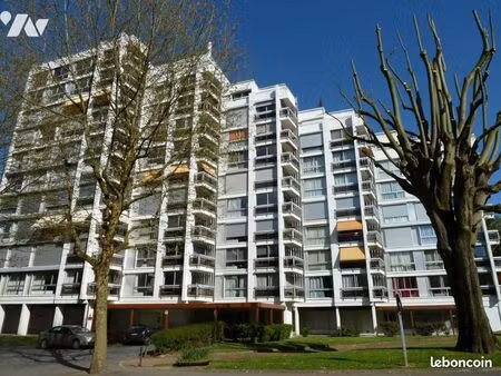 appartement 6 pièces 136 m²