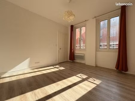appartement 3 pièces 67 m²