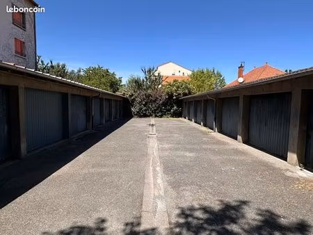 14 garages – clermont-ferrand marcombes
