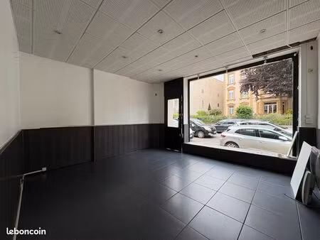 local commercial - metz