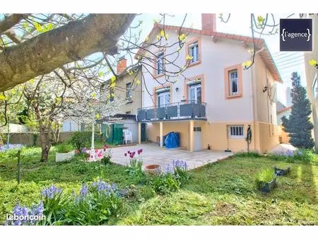 maison 6 pièces 108 m²