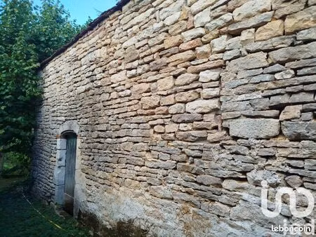 grange 1 pièce 140 m²
