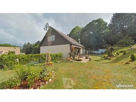 maison 5 pièces 151 m²