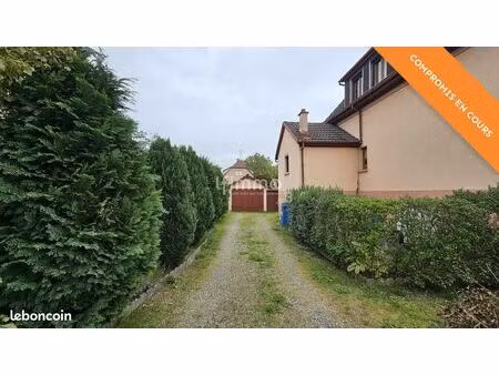 maison 5 pièces 93 m²
