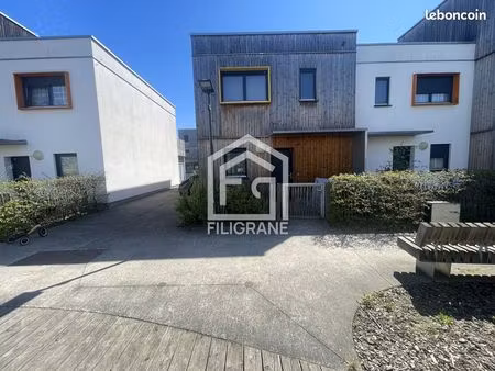duplex 4 pièces 82 m²
