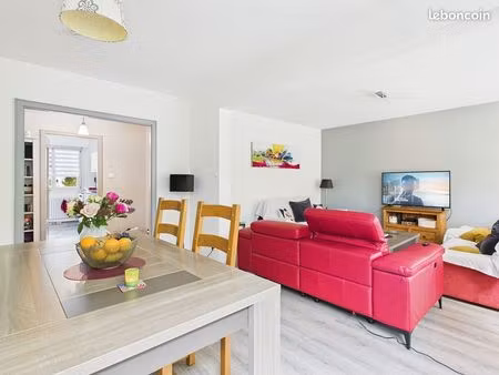 appartement 4 pièces 103 m²