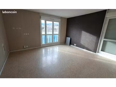 appartement 4 pièces 83 m²