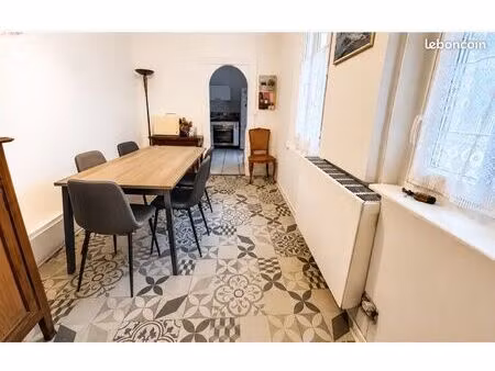 appartement f2 bis - nevers cathédrale