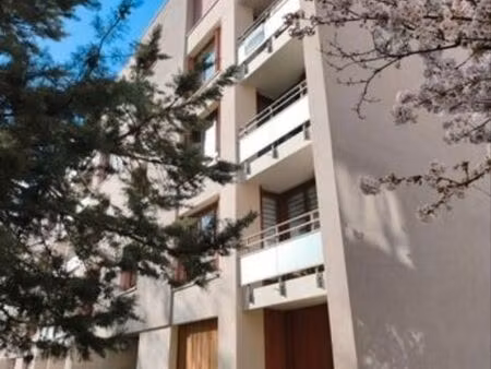bel appartement résidence calme