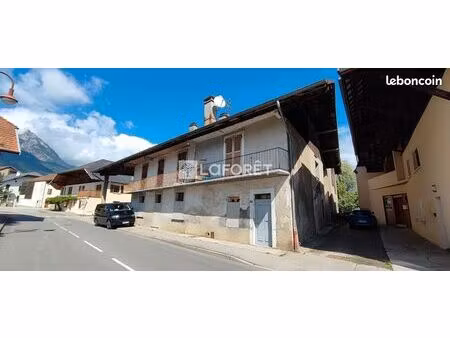 entrepôt 179 m² gilly sur isere