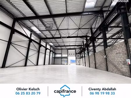 local industriel 1 058 m²
