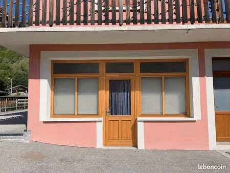 local commercial 14 m² valloire