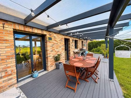 pavillon 6 pièces 150 m²