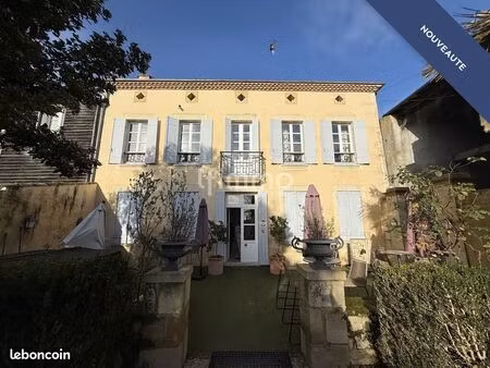 maison 7 pièces 210 m²