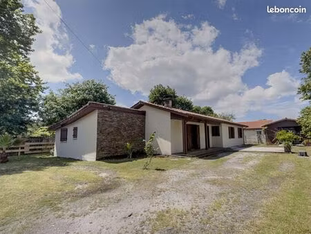 maison 6 pièces 126 m²