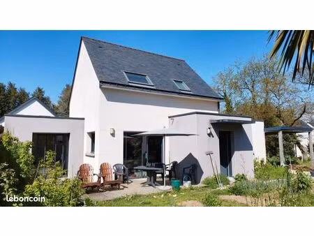 maison 5 pièces 93m²
